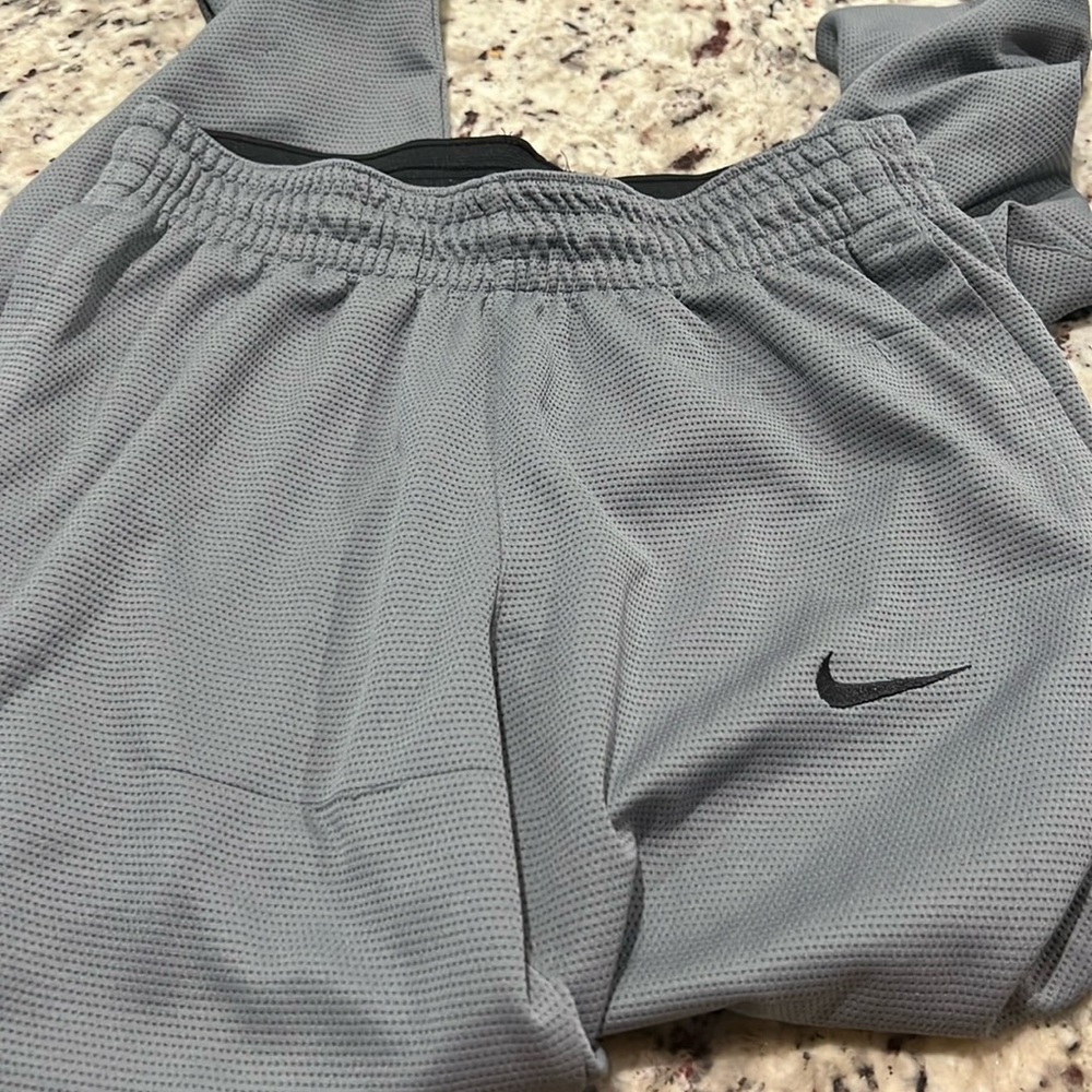 Grey Nike sweat pants